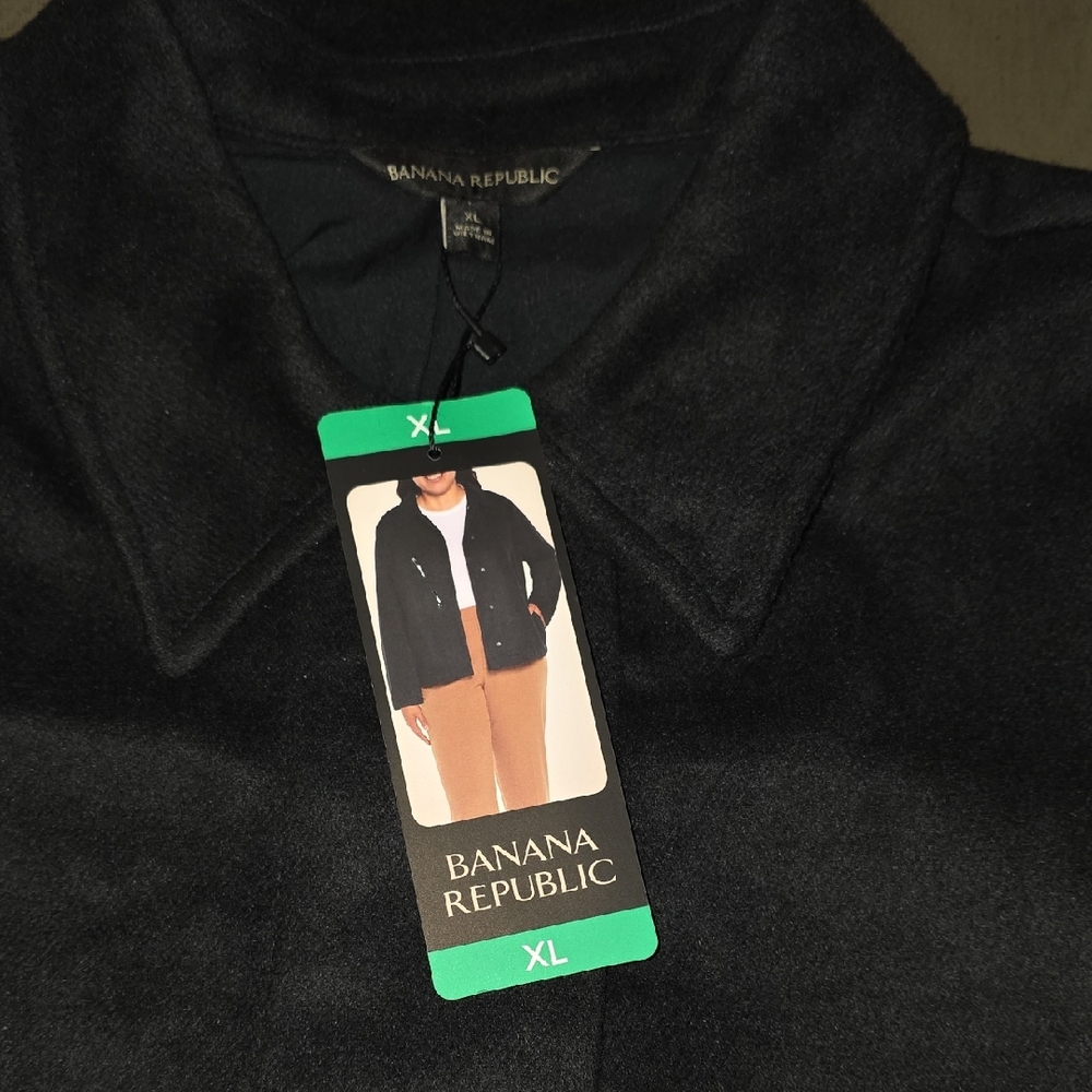 Banana Republic Women's Button Down Black Jacket